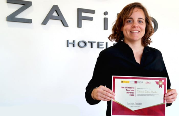 Chatbot IA à intelligence artificielle - Réception d'hôtel - Zafiro Hotels and Resorts